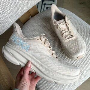 Women’s Hoka Clifton 9 Shifting Sands